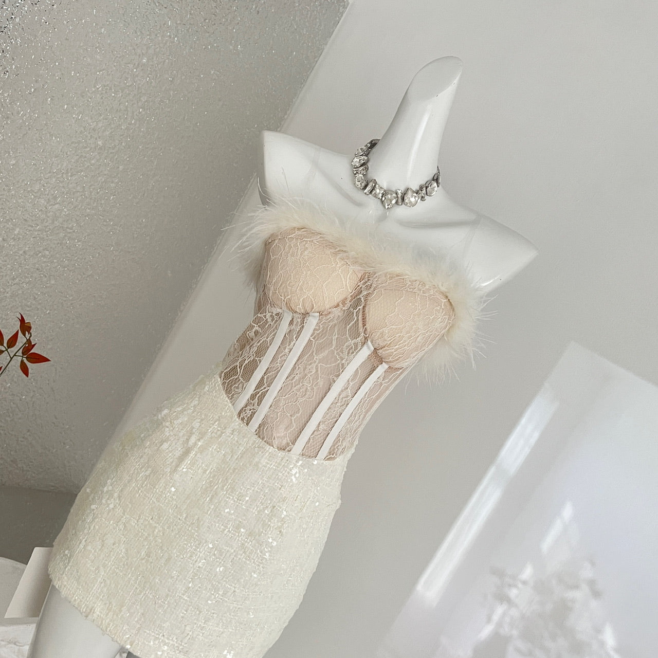 Women's French Strapless Bodycon Dress Lace Fur Trim Splicing Mini Dress For Birthday Dinner Club Night